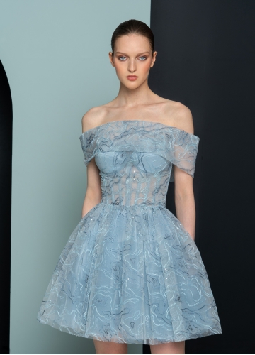 The model of the evening dress 0914-6